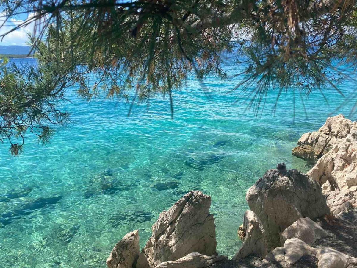 Apartment Bor - On The Beach Malinska Bagian luar foto
