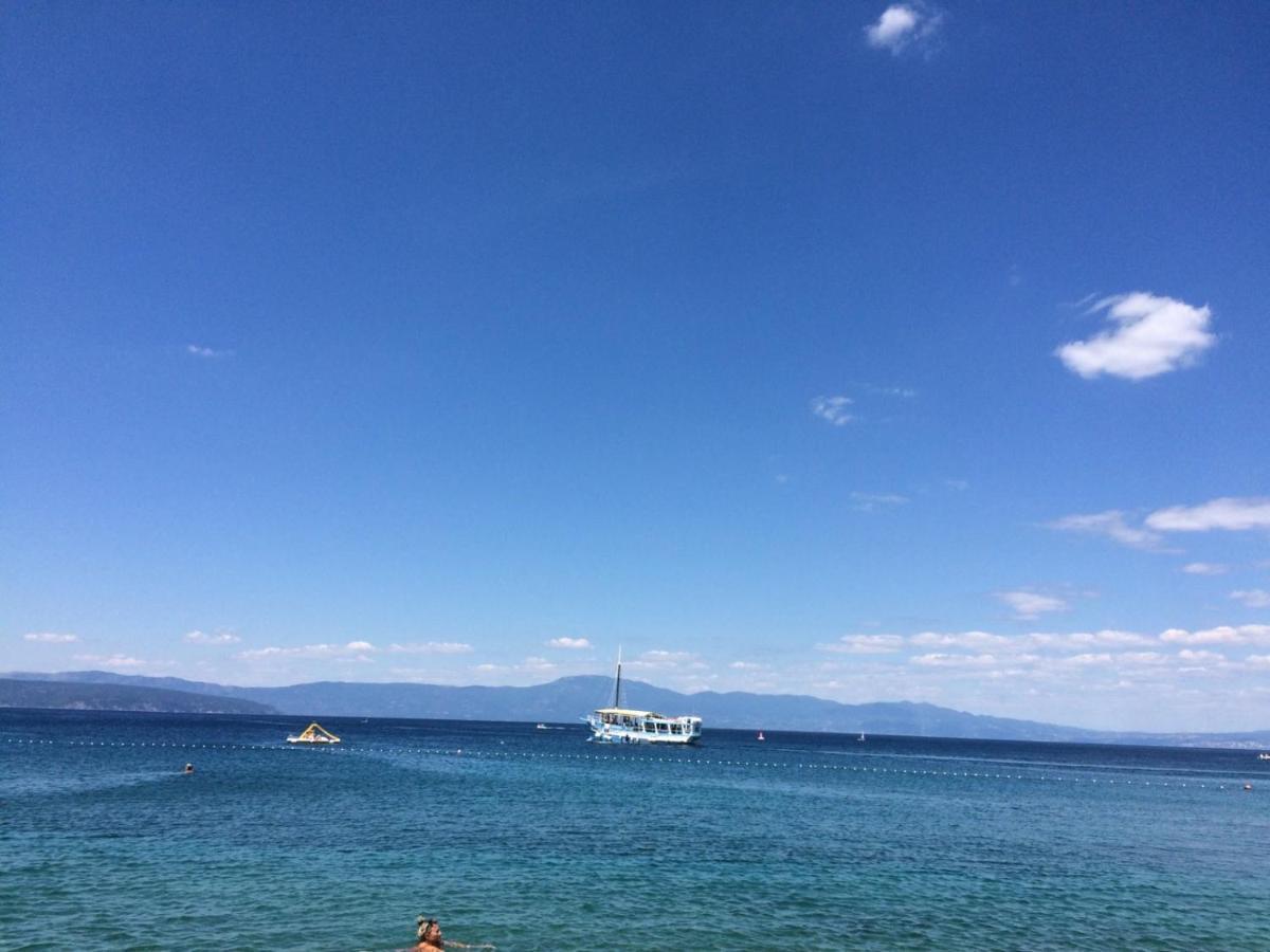 Apartment Bor - On The Beach Malinska Bagian luar foto